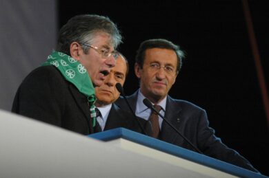 Fini nega il golpe contro Berlusconi: se è falso quereli chi lo sostiene