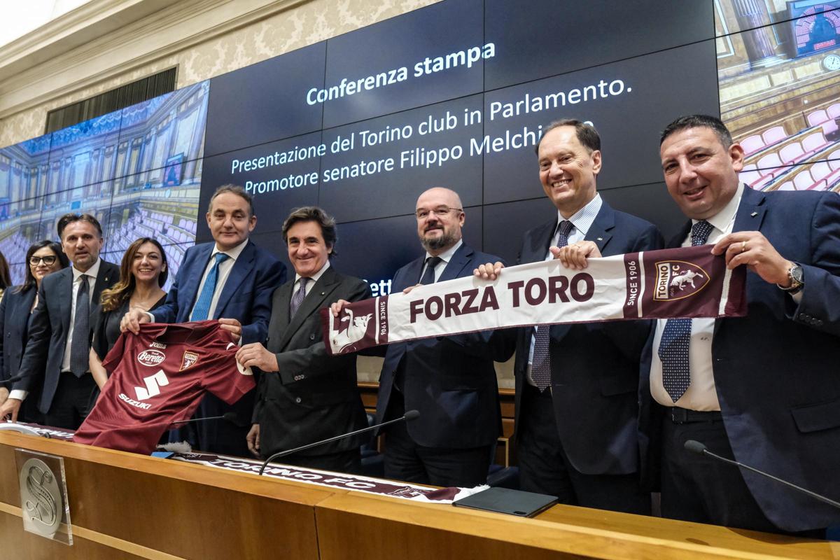 Galleria foto 'Torino, Cairo: “Rifiutato 25 mln dall’Atalanta per Buongiorno”. Su Lotito..' - foto 1