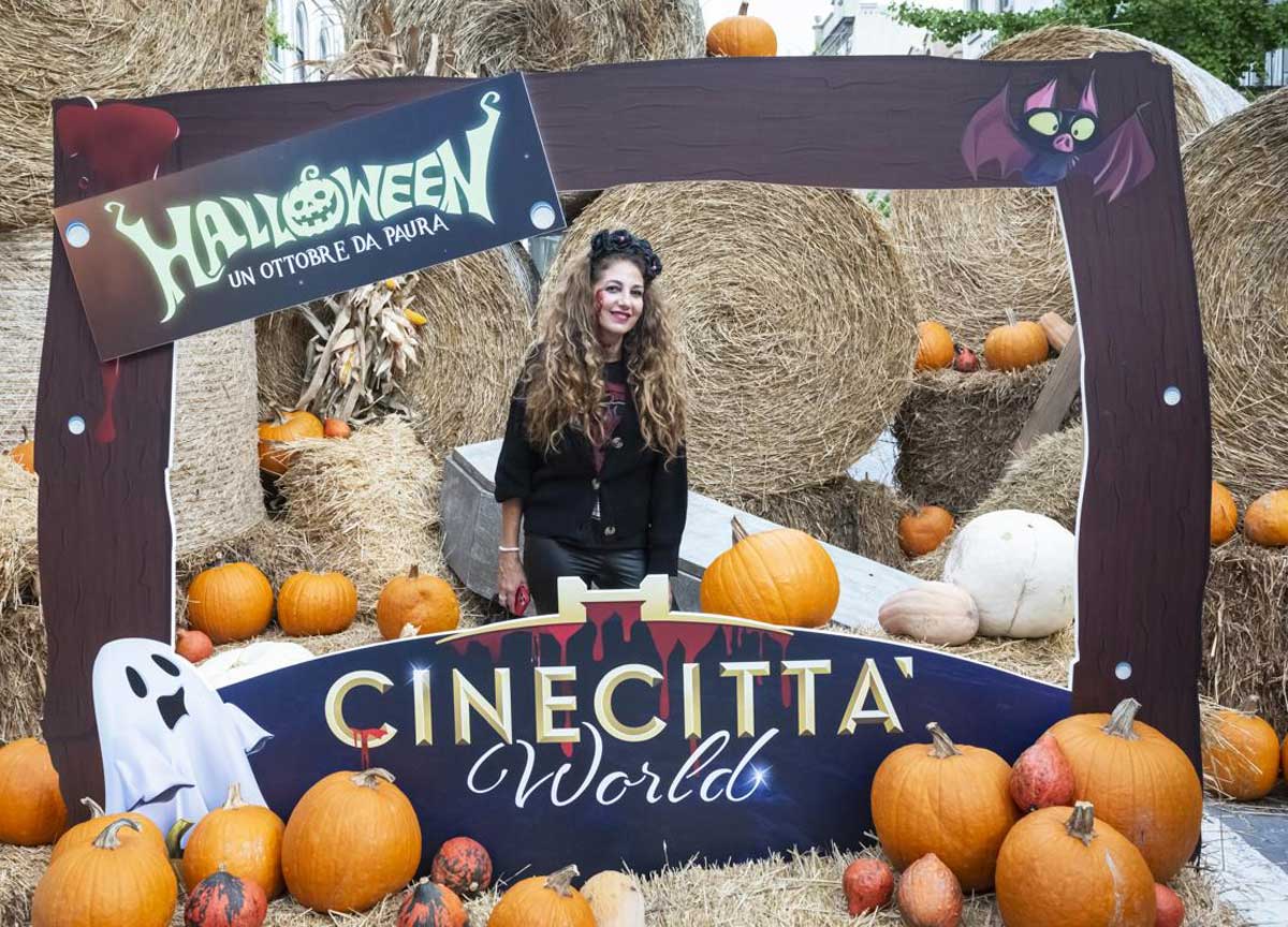 Cinecittà World, un party da paura per Halloween: brividi nel parco a tema Cinecittà World, un party da paura per Halloween: brividi nel parco a tema