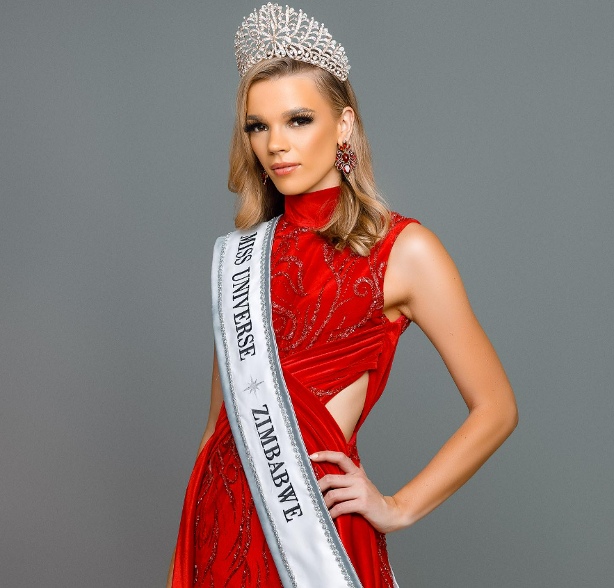 Miss Zimbabwe 2023 è bianca. Scoppia la polemica: “Non ci rappresenta” Miss Zimbabwe 2023 è bianca. Scoppia la polemica: “Non ci rappresenta”