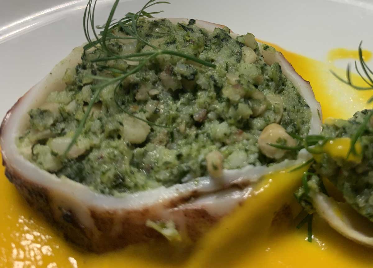 Fiumicino, chef in lotta ma atterra Elisa Isoardi: l’insolita prova del cuoco