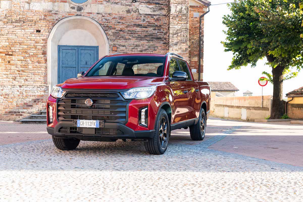 KgMobility (SsangYong) rinnova la partnership con Koelliker e lancia Torres
