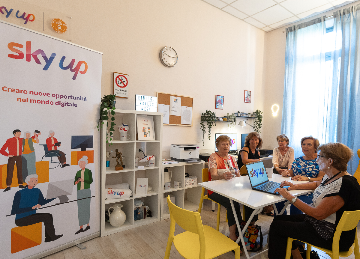 Sky, inaugurato a Roma un nuovo Sky Up Digital Hub Sky, inaugurato a Roma un nuovo Sky Up Digital Hub