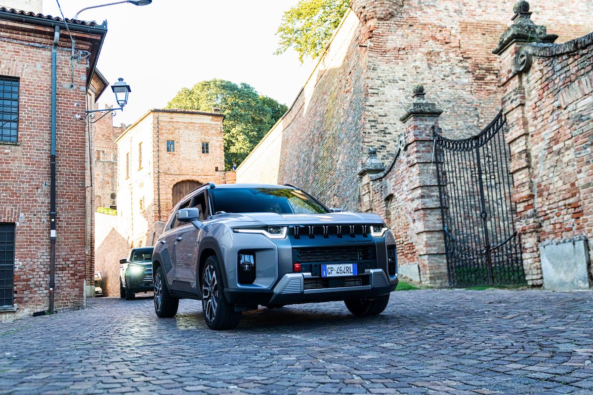 KgMobility (SsangYong) rinnova la partnership con Koelliker e lancia Torres