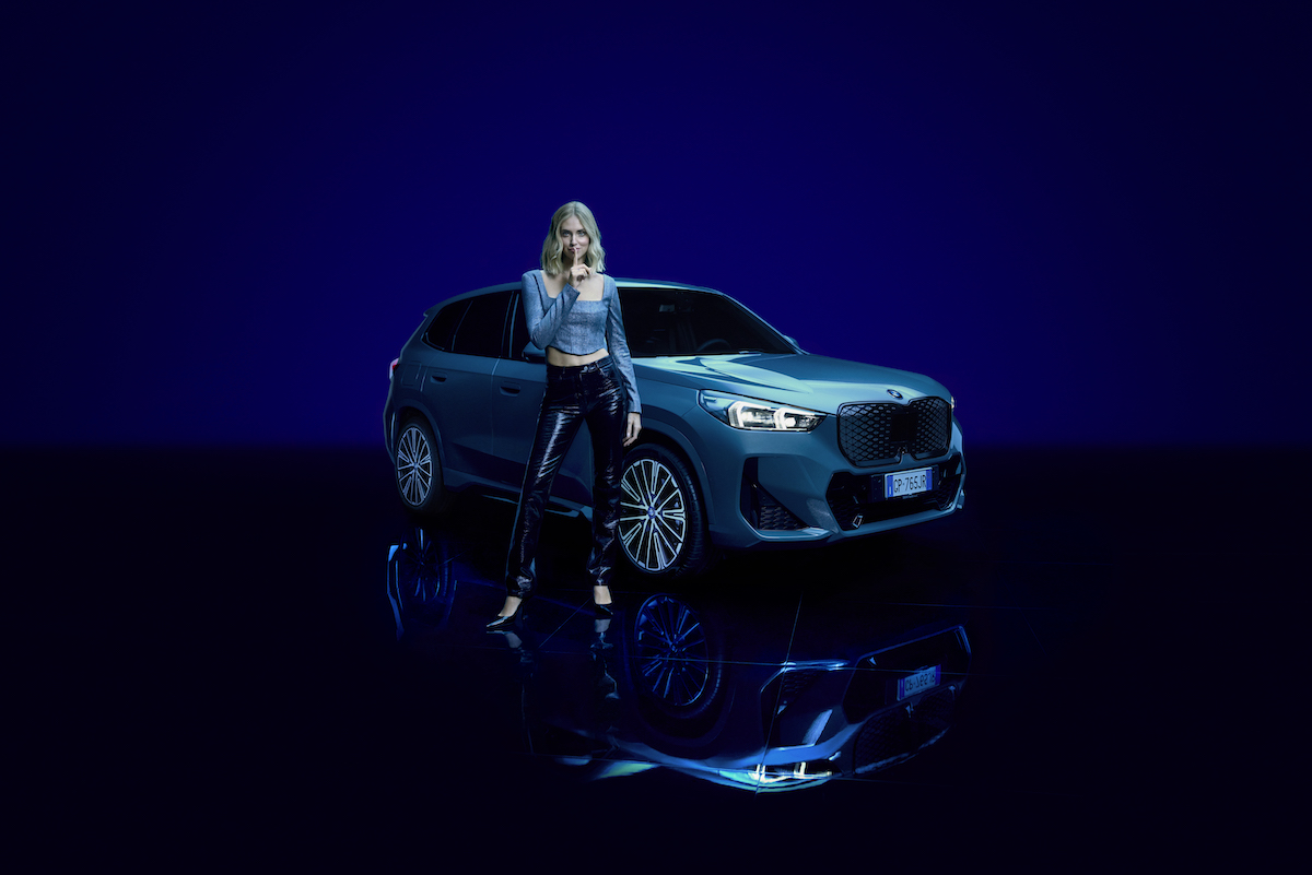 BMW sceglie Chiara Ferragni per promuovere la mobilità a zero emissioni BMW sceglie Chiara Ferragni per promuovere la mobilità a zero emissioni
