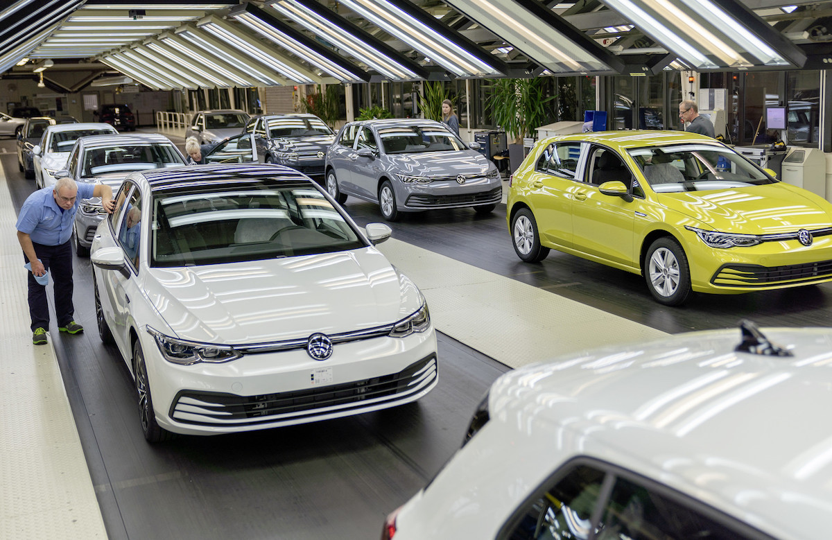 Volkswagen, pianifica la produzione in Germania fino al 2028 Volkswagen, pianifica la produzione in Germania fino al 2028