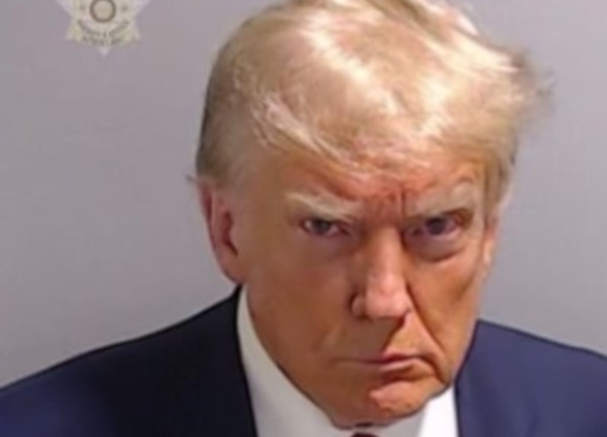 “Non sa scendere da un palco…”. Usa, Trump prende in giro Biden “Non sa scendere da un palco…”. Usa, Trump prende in giro Biden