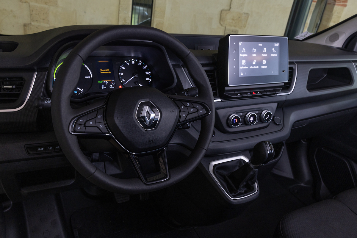 Debutta il nuovo Renault Trafic Van E-Tech Electric