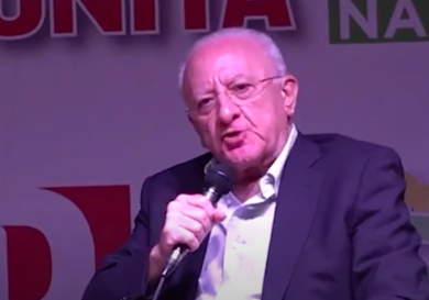 De Luca: “Ho preso il triplo dei voti di Schlein, non mi rompete le scatole”