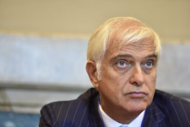 Baiardo, l’avvocato di Berlusconi ad Affari: “Dichiarazioni fasulle”