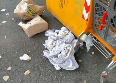 Roma, Metro B da incubo: a San Paolo passeggeri tra rifiuti e topi
