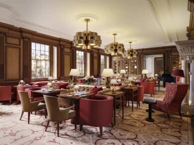 Londra, apre il colossal hotel The OWO: è stato il set di molti film di 007