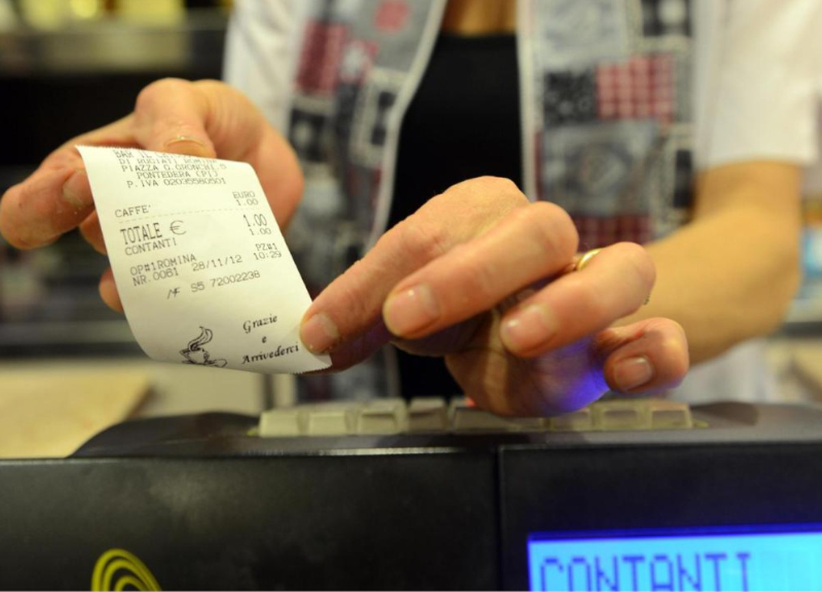 Fisco, scontrini: al via la sanatoria. Sanzioni ridotte, ecco come funziona Fisco, scontrini: al via la sanatoria. Sanzioni ridotte, ecco come funziona