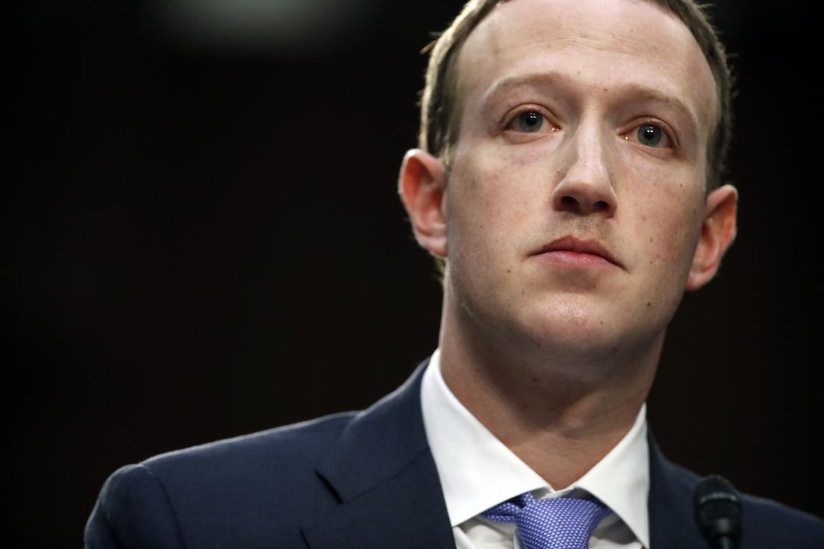 Facebook e Instagram a pagamento. Ecco l’ultima trovata “pazza” di Meta Facebook e Instagram a pagamento. Ecco l’ultima trovata “pazza” di Meta
