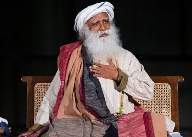 A Milano arriva il “guru”, quasi mille euro per vedere Sadhguru