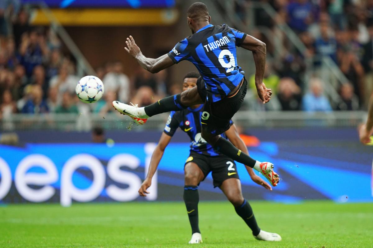 Thuram gol al Benfica, ma il polpaccio di Marcus tiene l’Inter in ansia