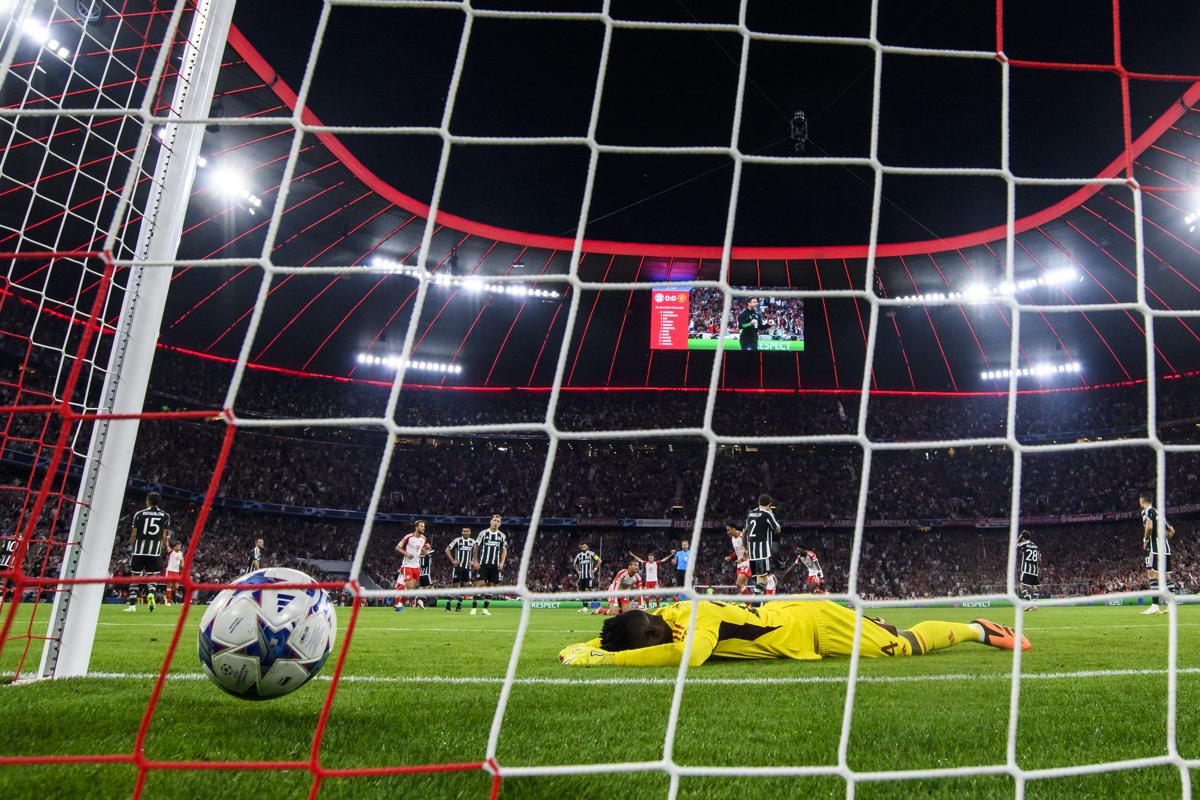 Onana Bayern Monaco Manchester United