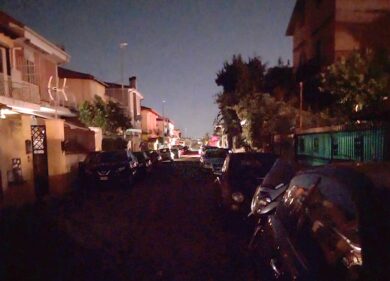 Roma, tre giorni consecutivi al buio: luci spente a Ponte Mammolo e Rebibbia