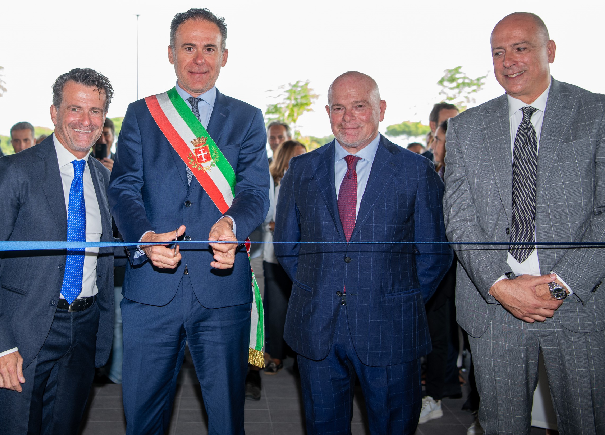 PharmaNutra, inaugurata nuova sede in occasione dei 20 anni PharmaNutra, inaugurata nuova sede in occasione dei 20 anni