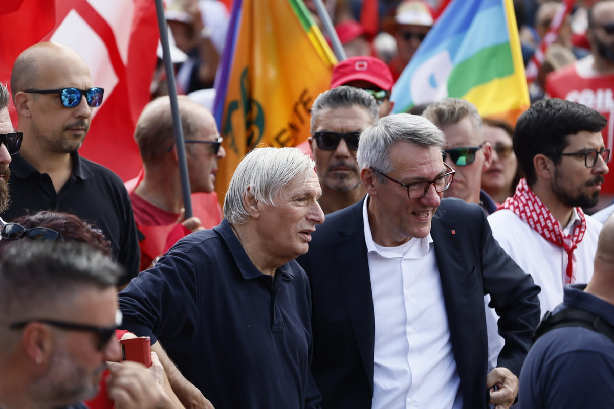 La Cgil di Landini in piazza a Roma, la folla: “Marelli non si tocca”