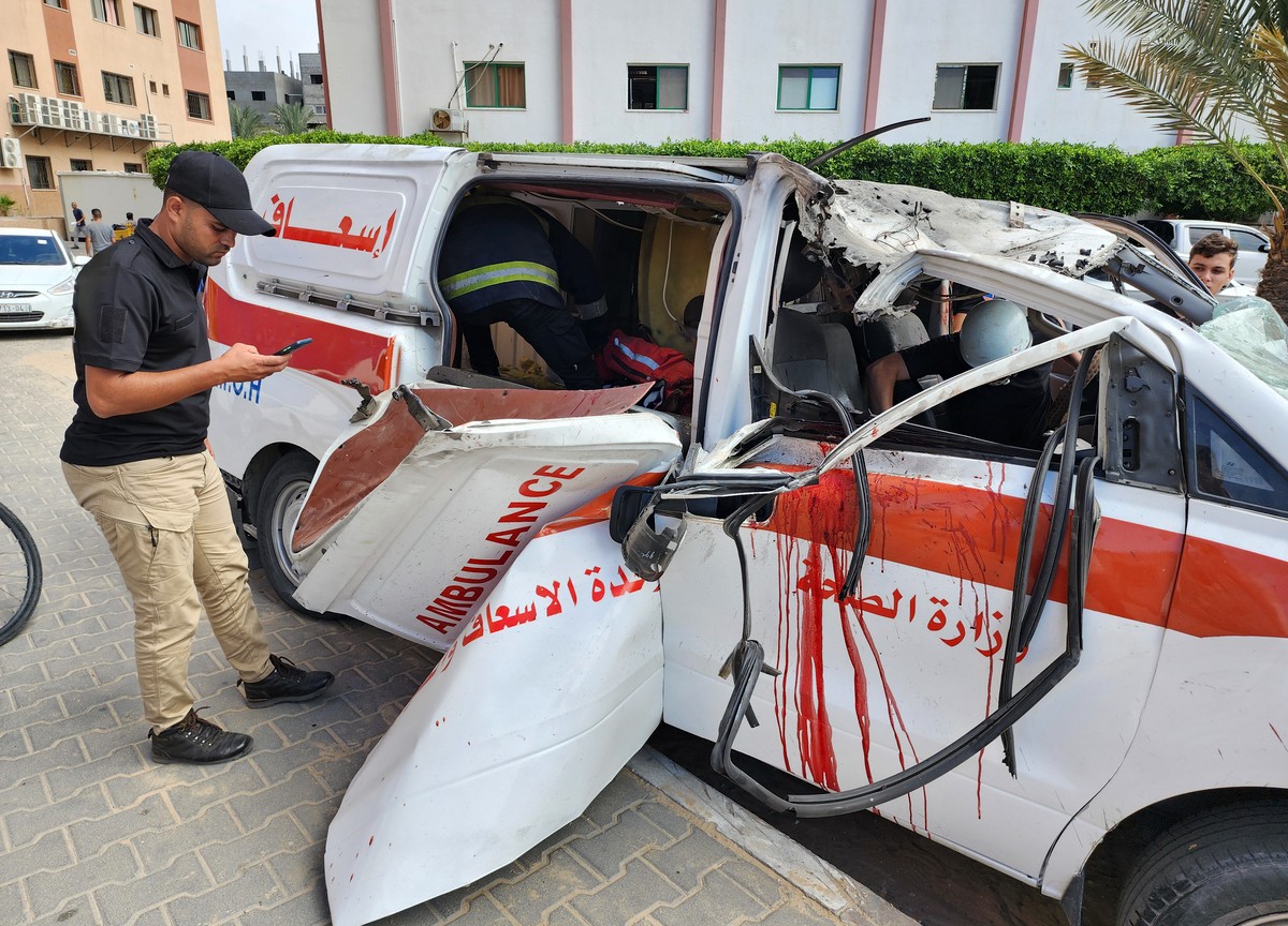 Hamas senza pietà, orrore in Israele: 40 bambini uccisi e decapitati Hamas senza pietà, orrore in Israele: 40 bambini uccisi e decapitati