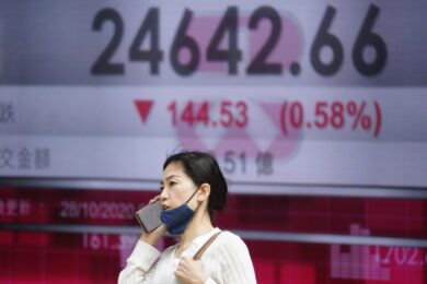 “Non riusciremo a ripagare i debiti”. Cina, Country Garden sprofonda in Borsa