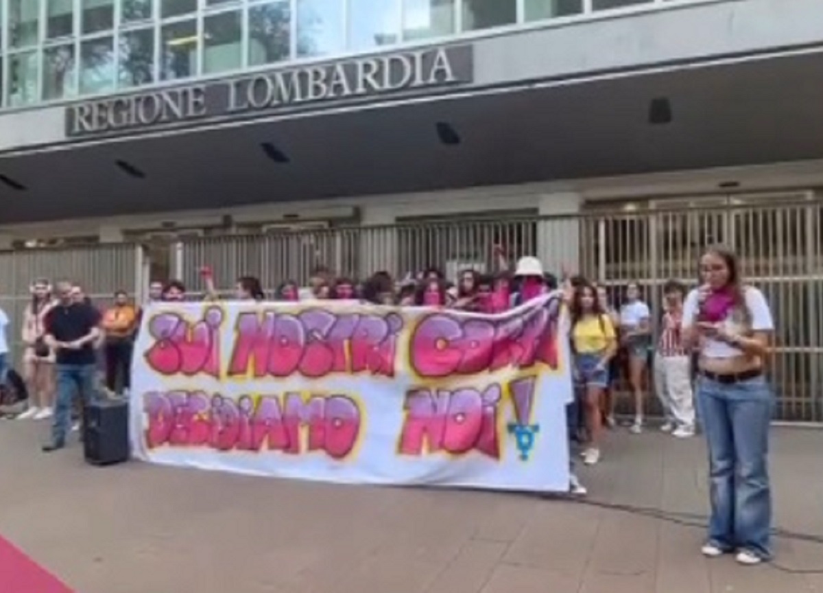 Carriere alias, non passa la mozione: il Consiglio la boccia di un soffio