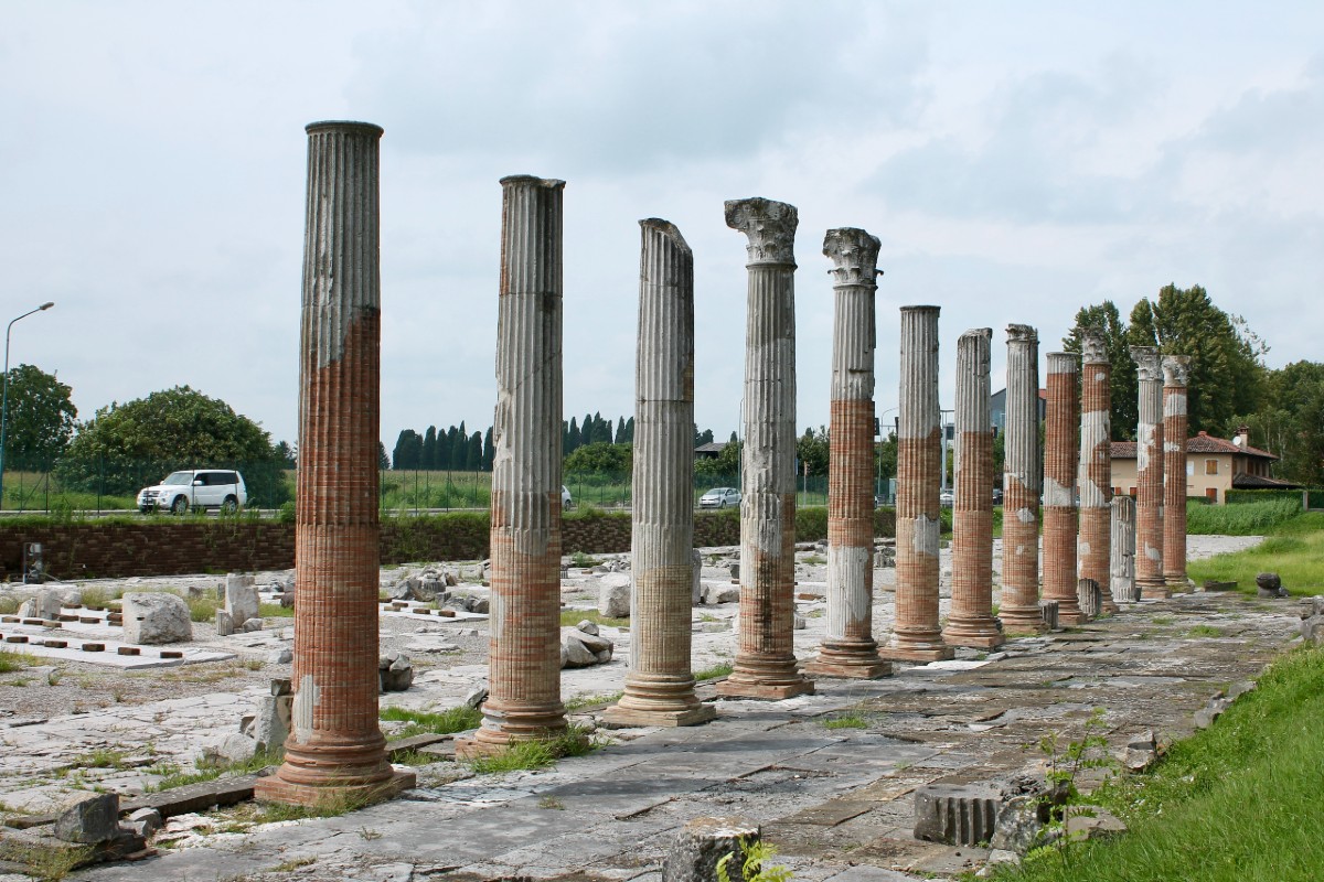 Dai mosaici del Friuli agli anfiteatri: le città dove rivivere l’Impero Romano Dai mosaici del Friuli agli anfiteatri: le città dove rivivere l’Impero Romano