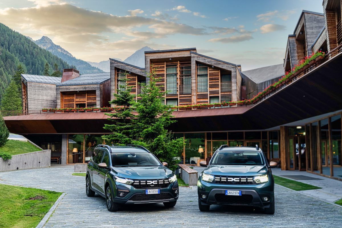 Dacia sfonda il muro delle 60 mila unità consegnate a clienti italiani. Dacia sfonda il muro delle 60 mila unità consegnate a clienti italiani.