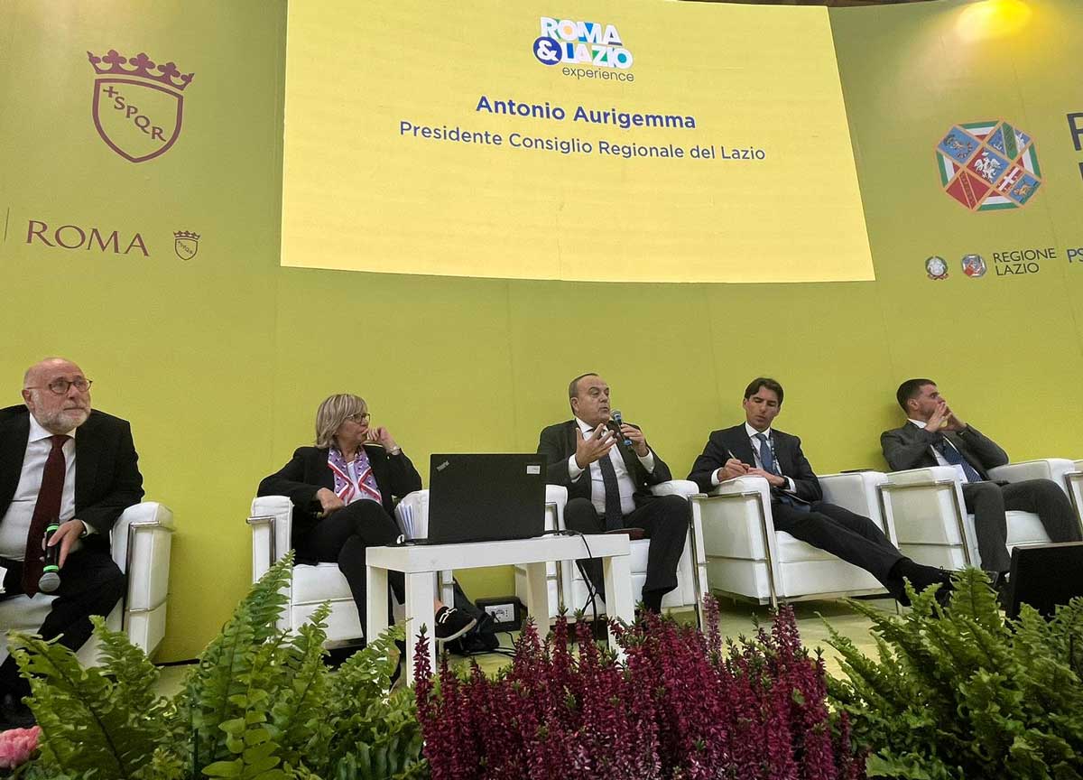 Giubileo, a Rimini nasce la Santa Alleanza tra Comune di Rome e Regione Lazio Giubileo, a Rimini nasce la Santa Alleanza tra Comune di Rome e Regione Lazio