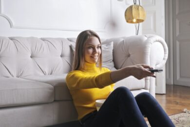 Zero inflazione e prezzi più bassi. Cresce l’interesse per le tv (+27%)