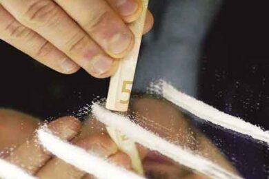 Cocaina e droghe in hotel, arrestato 26enne
