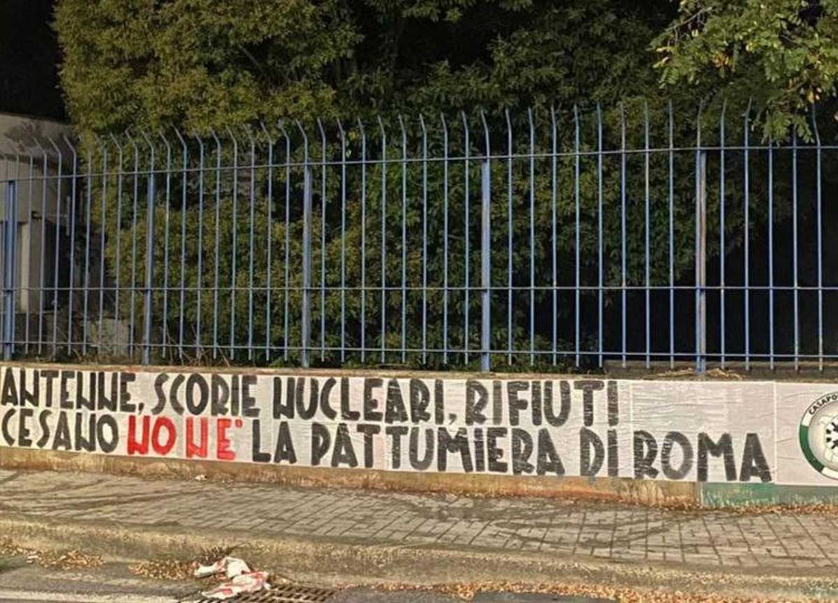 Roma, protesta di Casapound a Cesano: qui antenne, scorie nucleari e rifiuti