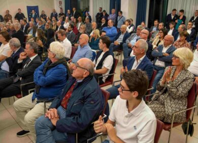 Gran debutto dei Repubblicani: “La vera politica non va sui social”