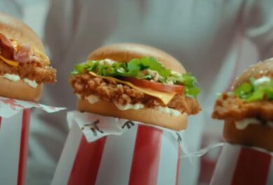 “Non provare a resistere”, on air il nuovo spot di Kfc. VIDEO