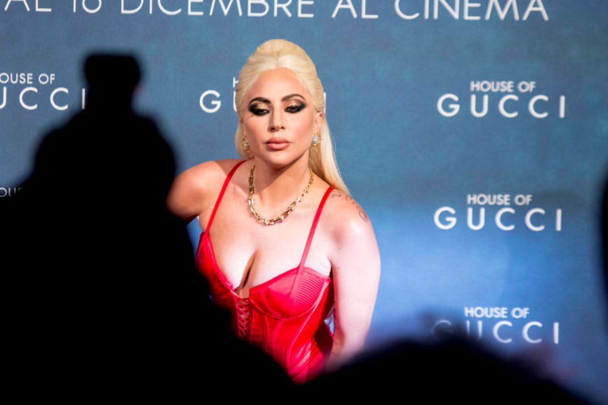 Gucci il brand di lusso più citato dai media: scalzato Armani. Crolla Dior Gucci il brand di lusso più citato dai media: scalzato Armani. Crolla Dior