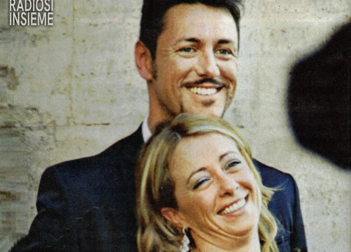 Giambruno: “Forse io e Meloni già sposati… L’anello al dito? Cuore gitano” Giambruno: “Forse io e Meloni già sposati… L’anello al dito? Cuore gitano”