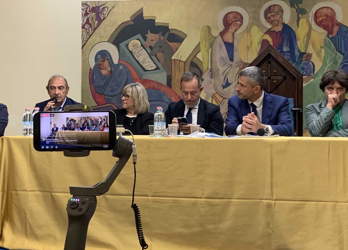 Ryder Cup, cosa rimane: una stradone non collaudato che fa paura ai residenti Ryder Cup, cosa rimane: una stradone non collaudato che fa paura ai residenti