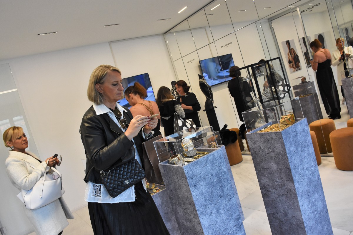 Anniversary la nuova linea De Liguoro per celebrare sessant’anni del brand Anniversary la nuova linea De Liguoro per celebrare sessant’anni del brand