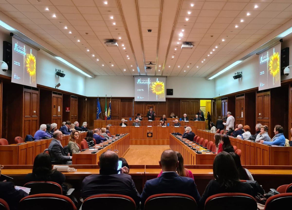 “Girasoli d’autunno”: la cultura come forma di reinserimento sociale “Girasoli d’autunno”: la cultura come forma di reinserimento sociale