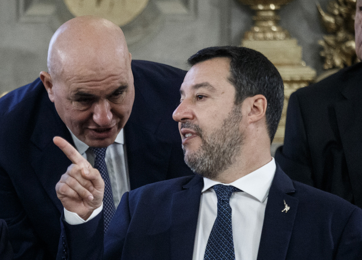 Salvini-Crosetto, duro scontro per la manifestazione del 4 novembre anti-Islam Salvini-Crosetto, duro scontro per la manifestazione del 4 novembre anti-Islam