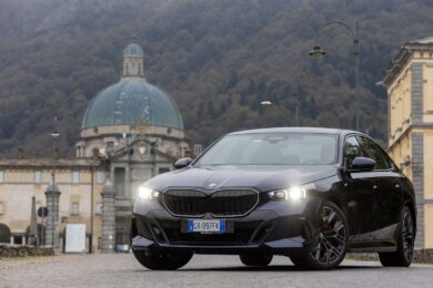 Bmw Serie 5 berlina, per la prima volta anche elettrica