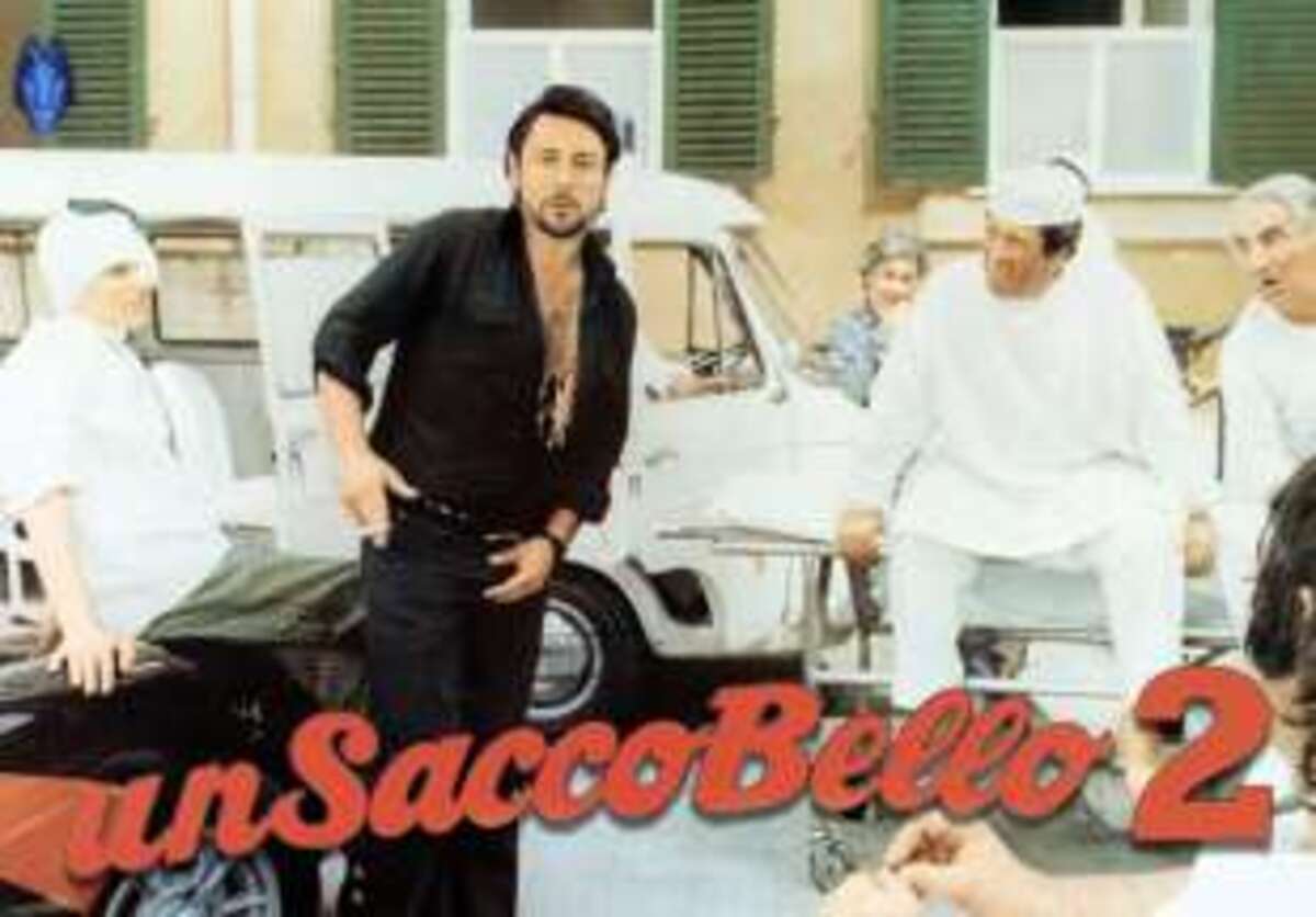 Giambruno-Meloni, Salvini all’Esselunga compra 1 kg di pesche per Ginevra Giambruno-Meloni, Salvini all’Esselunga compra 1 kg di pesche per Ginevra