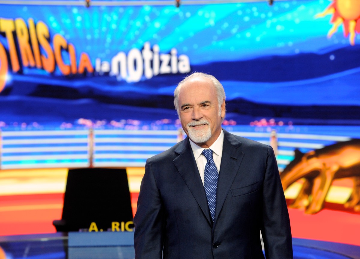 “Giambruno usato per colpire Meloni”. Prime critiche ad Antonio Ricci… “Giambruno usato per colpire Meloni”. Prime critiche ad Antonio Ricci…