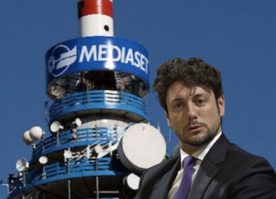 Vittorio Feltri si scaglia contro Ricci (e Mediaset) e difende Giambruno