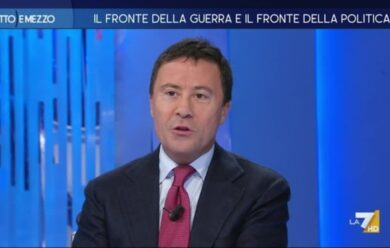 Fuorionda Giambruno, Bocchino: “Stento a credere che Confalonieri non sapesse”