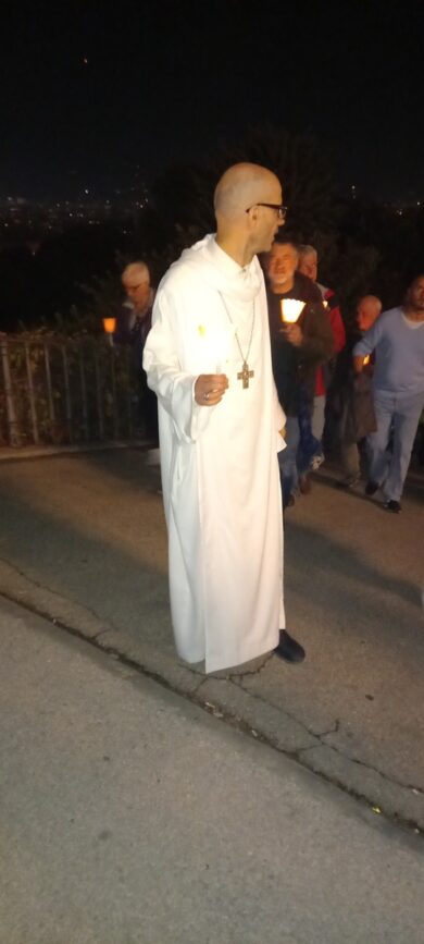 Firenze, 10mila persone ‘dalla parte della pace’: fiaccolata contro la guerra