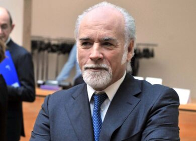 Giambruno, e Antonio Ricci provocò un -12% in Borsa