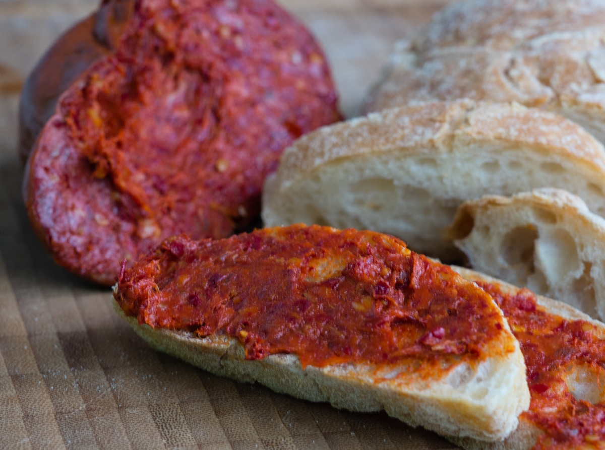 La ‘nduja fa impazzire il Regno Unito. La Calabria conquista i pub inglesi La ‘nduja fa impazzire il Regno Unito. La Calabria conquista i pub inglesi