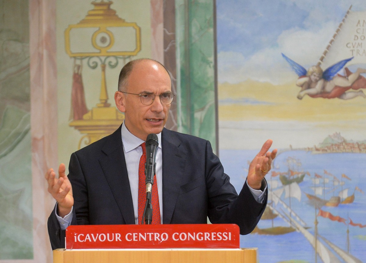 Ue, intervento di Enrico Letta: aula deserta. Nemmeno gli eurodeputati del Pd